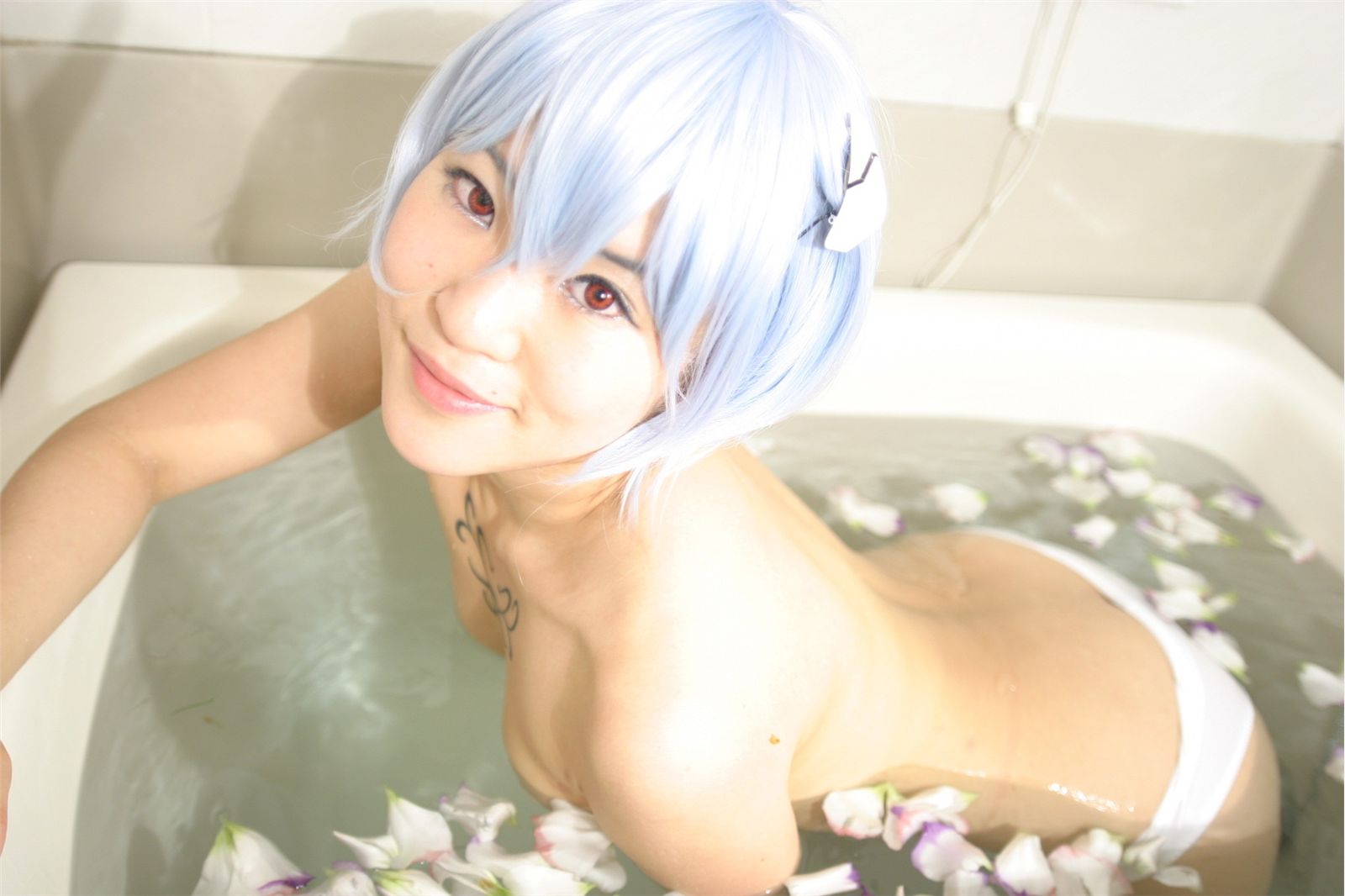 [Cosplay] bathtub sexy girl bathing live(48)